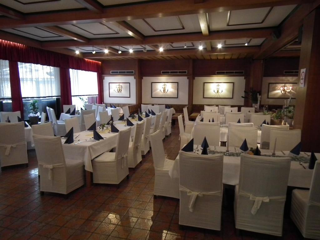 Hotel Die Traube เอ็ดมอนต์ ภายนอก รูปภาพ