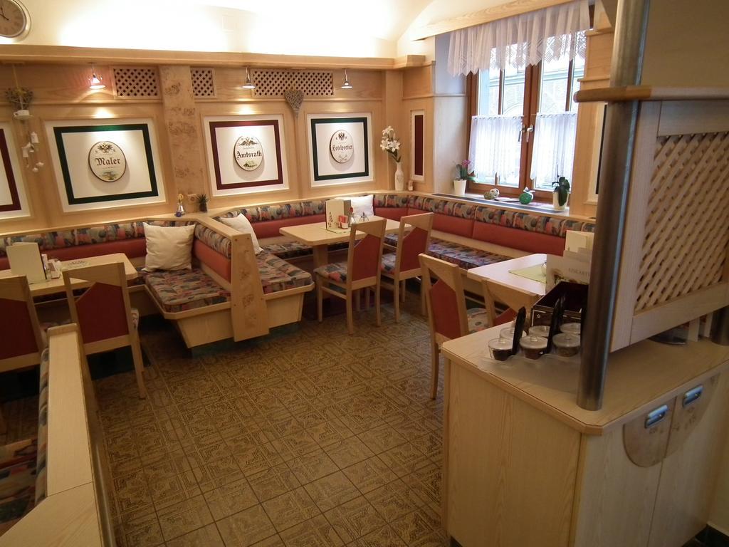 Hotel Die Traube เอ็ดมอนต์ ภายนอก รูปภาพ