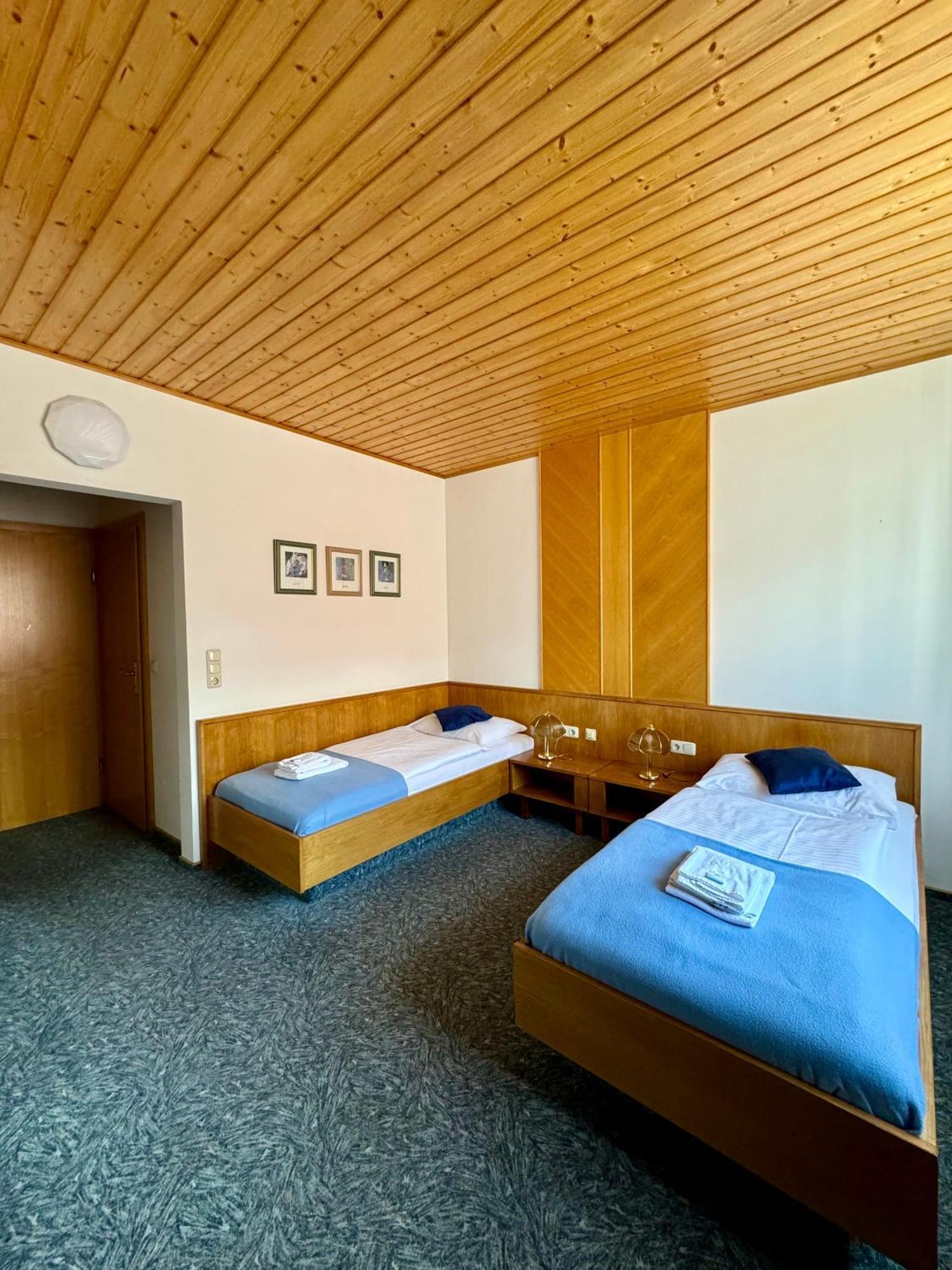 Hotel Die Traube เอ็ดมอนต์ ภายนอก รูปภาพ