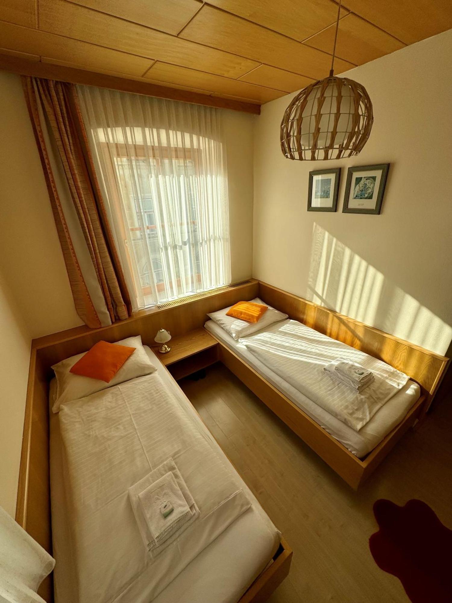 Hotel Die Traube เอ็ดมอนต์ ภายนอก รูปภาพ
